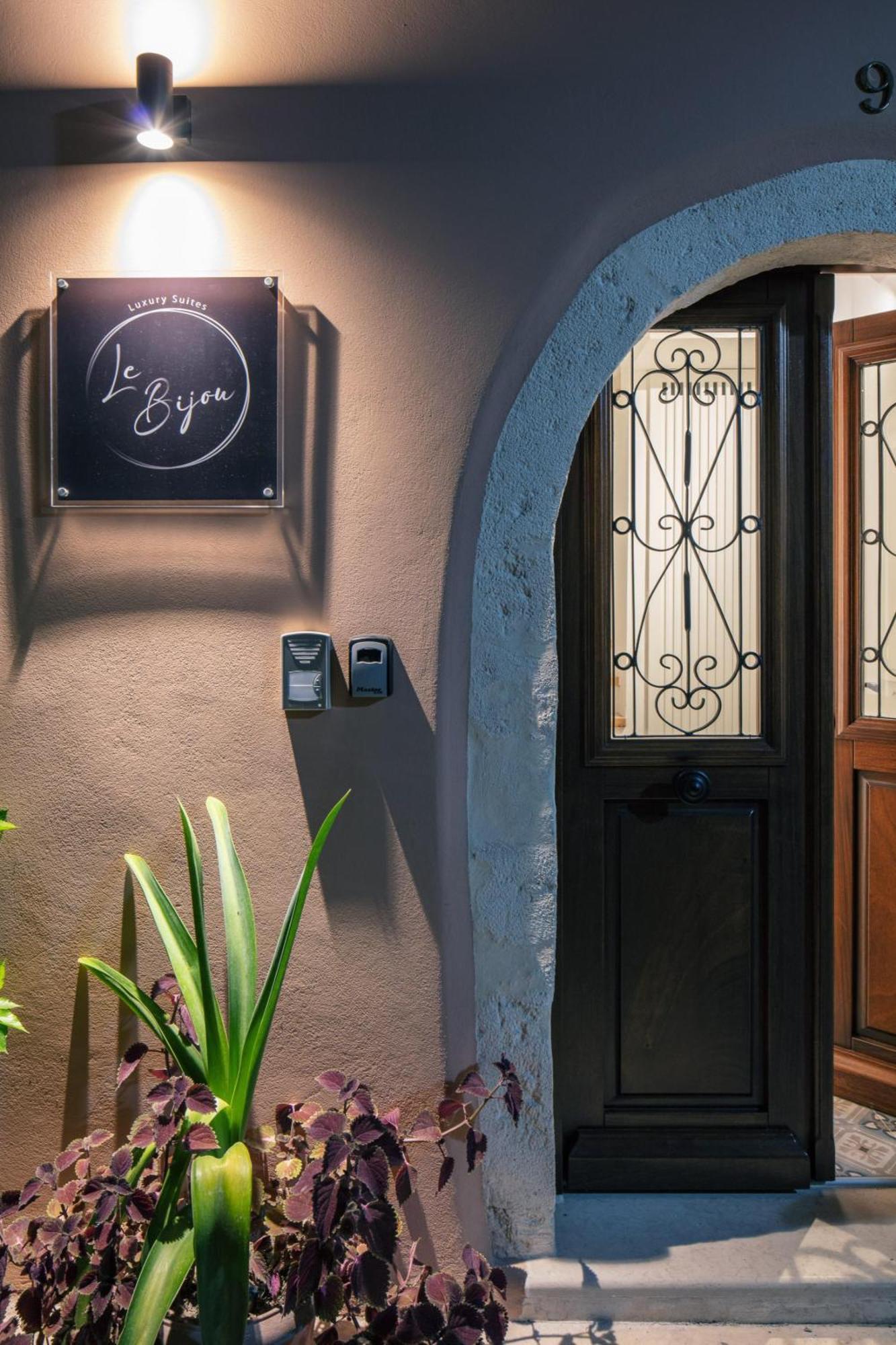 Le Bijou Luxury Suites Rethymno Zewnętrze zdjęcie
